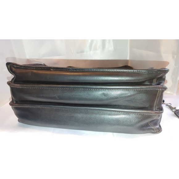 Santa Fe Airline Int.'l DILANA Flapover Brief Leather Satchel - Picture 9 of 14